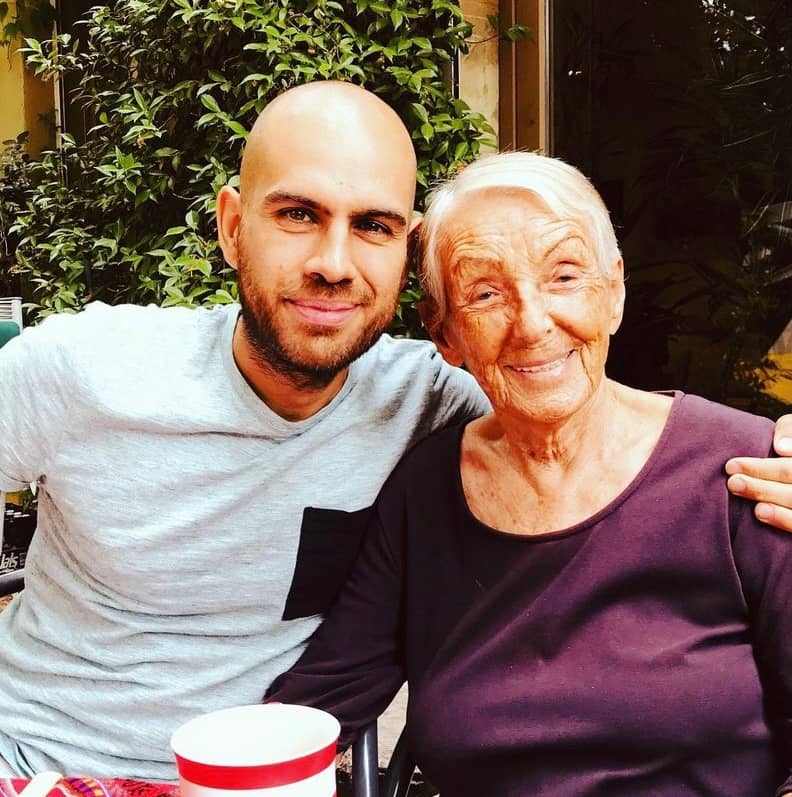 Irène Grosjean et Damien Fleuroux en stage de naturopathie